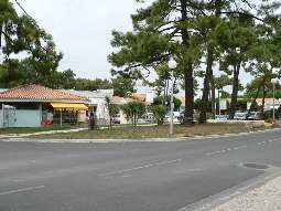 Le-Grand-Village-Plage